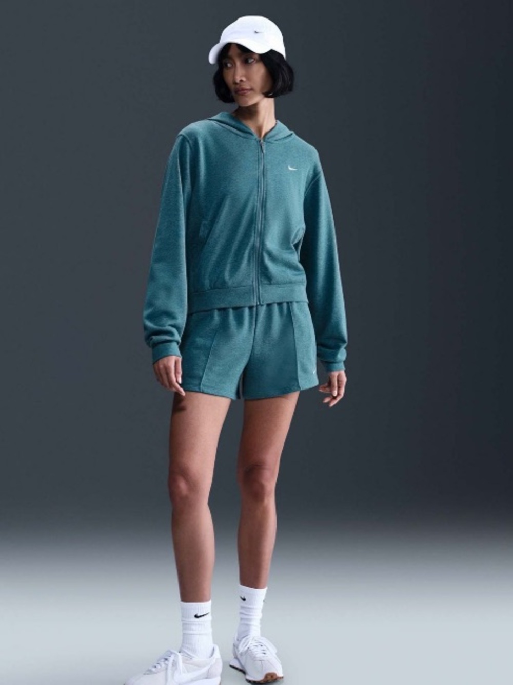 New! Nike Women's Sportswear Chill Terry Loose Full-Zip French Terry Jacket - Picture 2 of 5